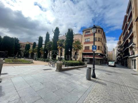 Plaza de garaje en pleno centro