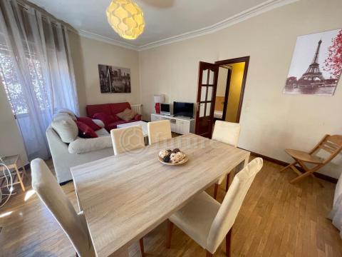 ¡Junto a Calle Toro!